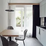 Neu-schönstatt 3*