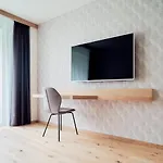 Hotel Neu-schönstatt