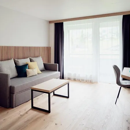 Neu-schoenstatt Hotel 3*