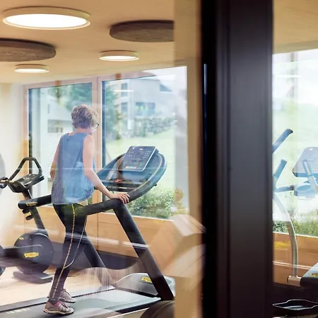 Neu-schoenstatt 3* Quarten