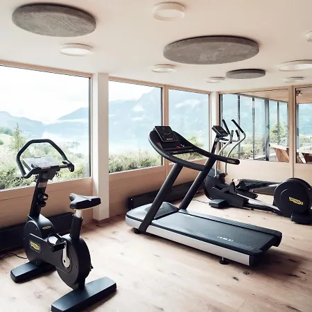 Neu-schoenstatt Szálloda Quarten