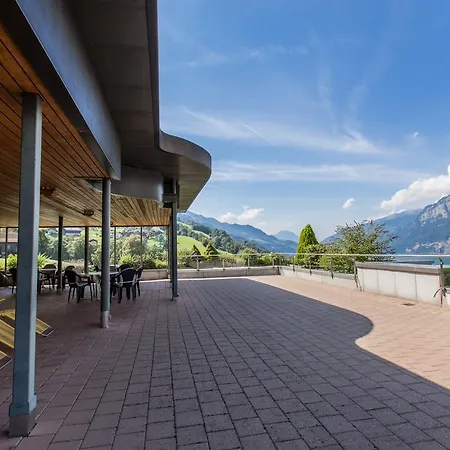 Hotel Neu-schoenstatt