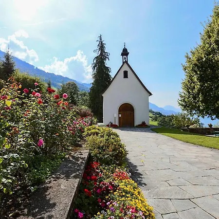 Szálloda Neu-schoenstatt