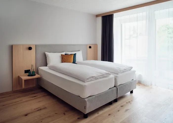 Hotel Neu-Schoenstatt Hotel 3*