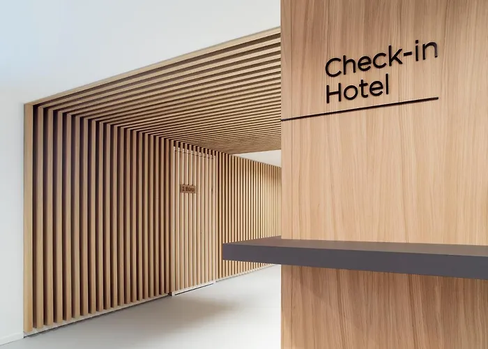 Hotel Neu-Schoenstatt