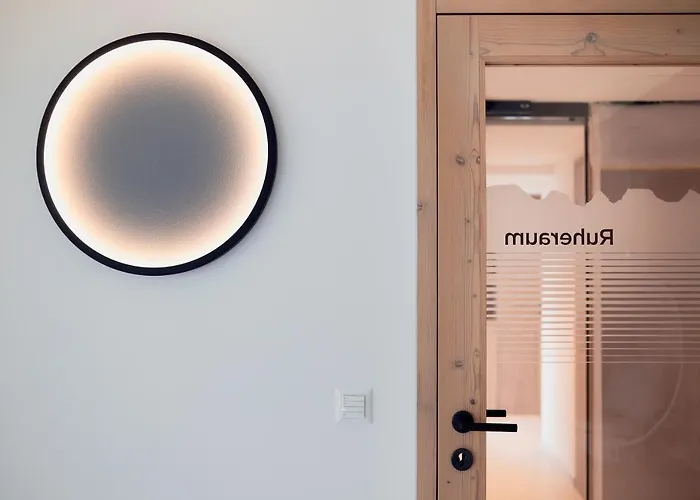 Hotel Neu-Schoenstatt