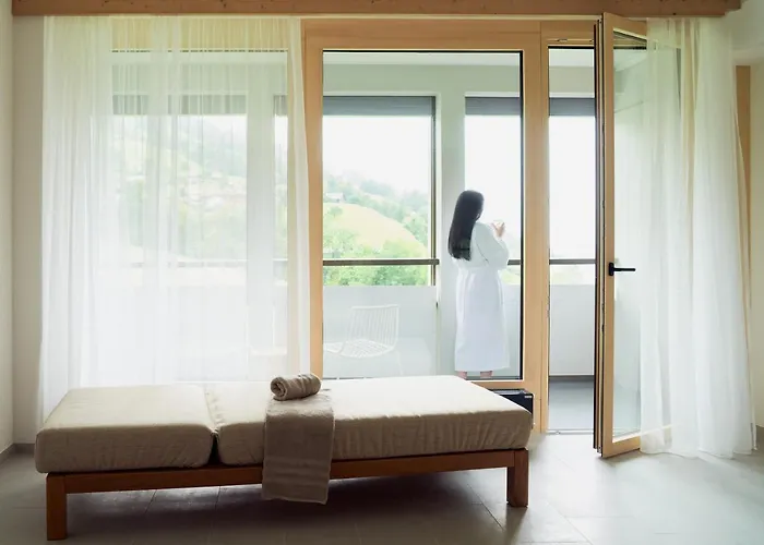 Hotel Neu-Schoenstatt 3*