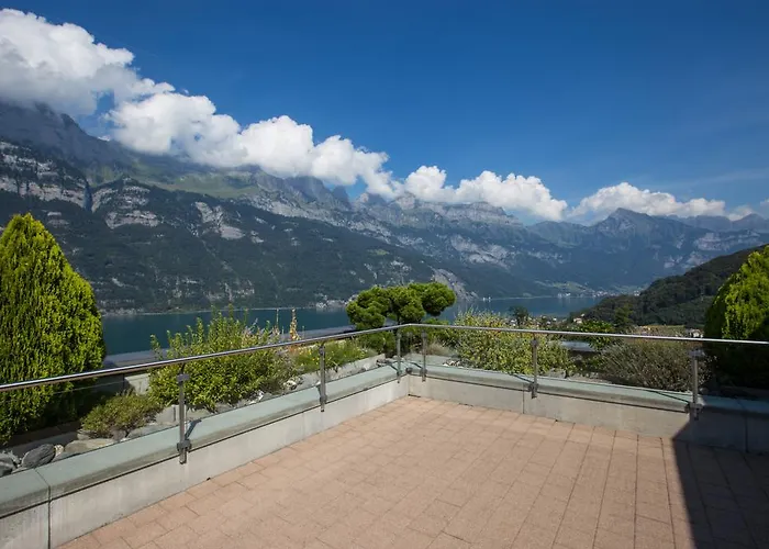 Hotel Neu-Schoenstatt 3*