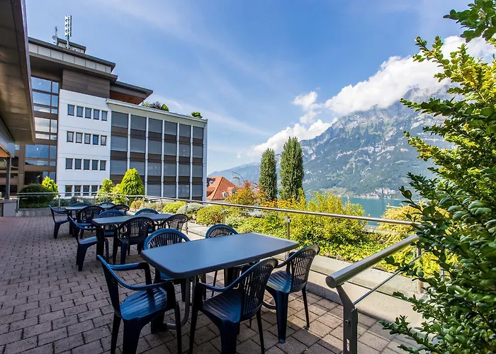 Hotel Neu-Schoenstatt Hotel Quarten