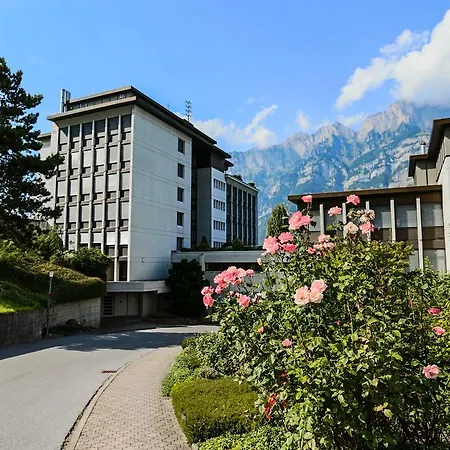 Hotel Neu-schönstatt 3*